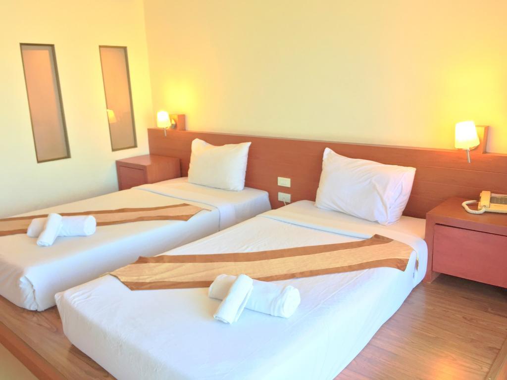 Tanawit Hotel&Spa Hua Hin Bagian luar foto