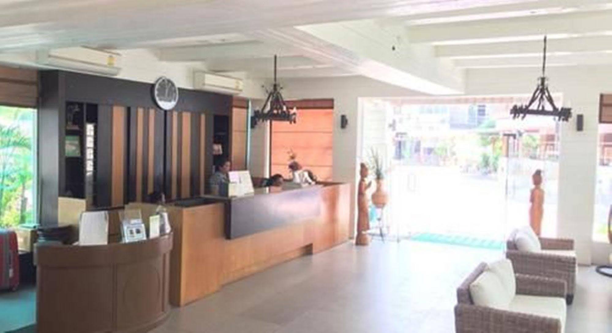 Tanawit Hotel&Spa Hua Hin Bagian luar foto