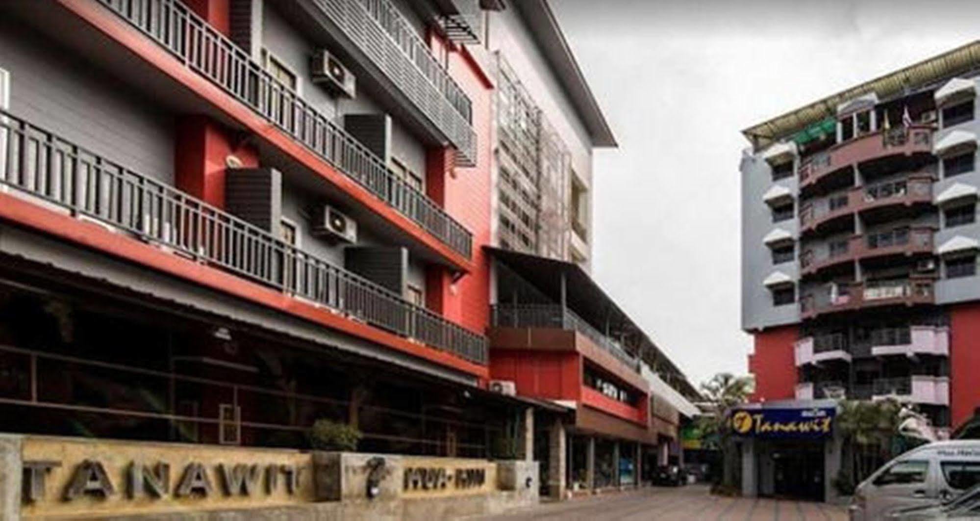 Tanawit Hotel&Spa Hua Hin Bagian luar foto