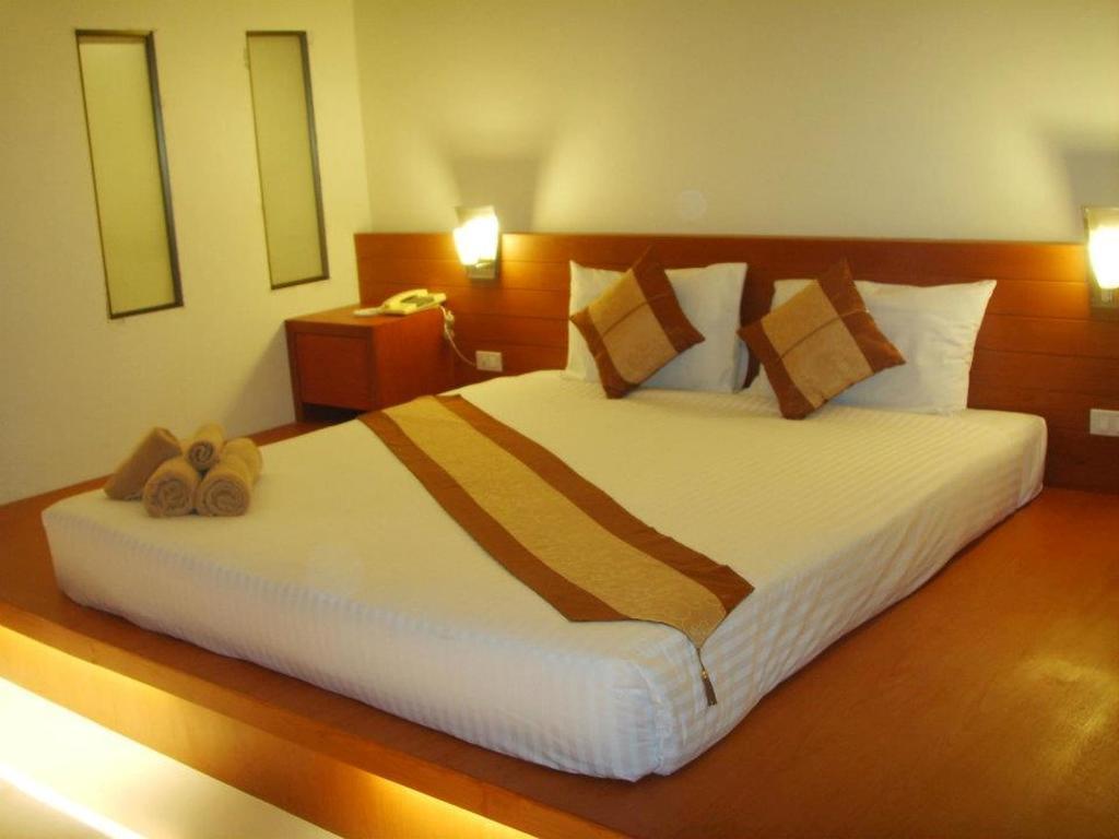 Tanawit Hotel&Spa Hua Hin Bagian luar foto